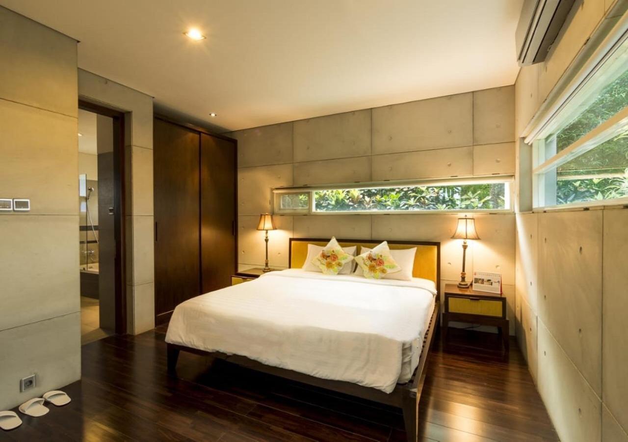 K Gallery Hotel Pasuruan Exterior photo